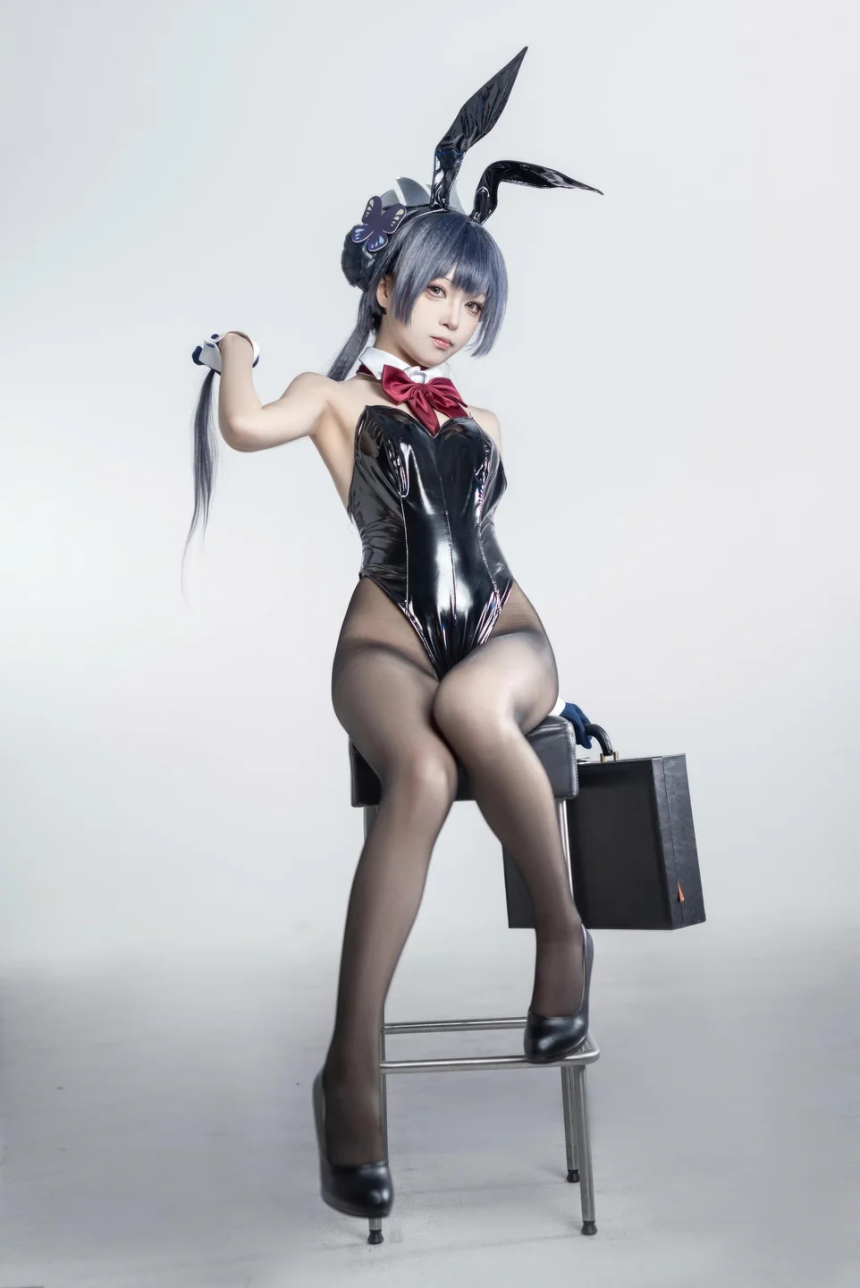 矢量鱼 - No.026 蔚蓝档案·妃咲兔女郎 [28P-294MB] tg@simisebaisi 【丝足阁】014.webp